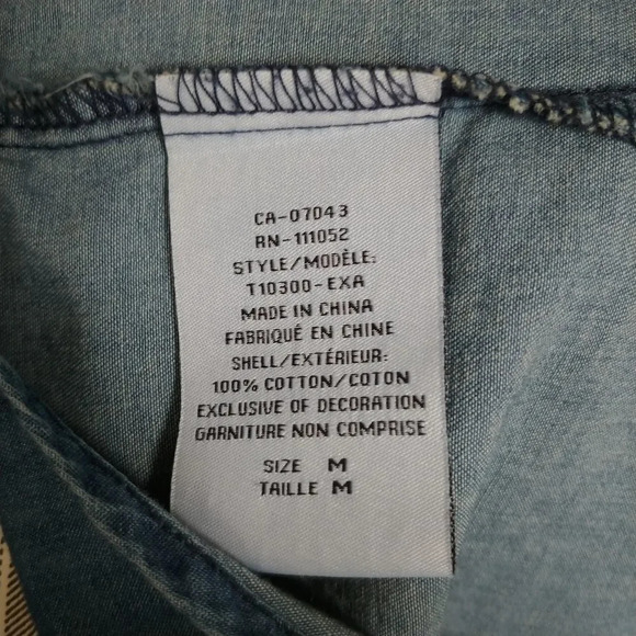 Hippie Laundry Blue Denim Shirt, Cold Shoulder, M - Picture 7 of 7